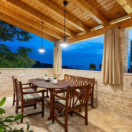 Vidikovac Levanda Luxury Lodge