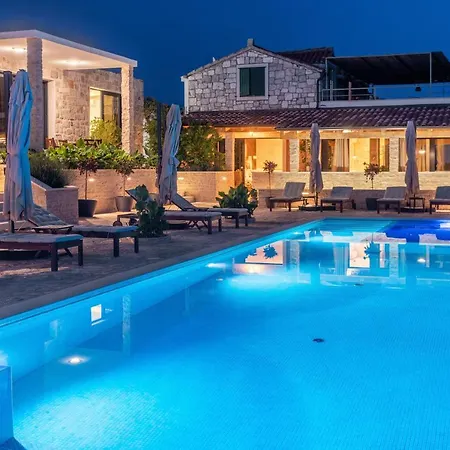 Lodge Vidikovac Levanda Luxury Veliko Grablje